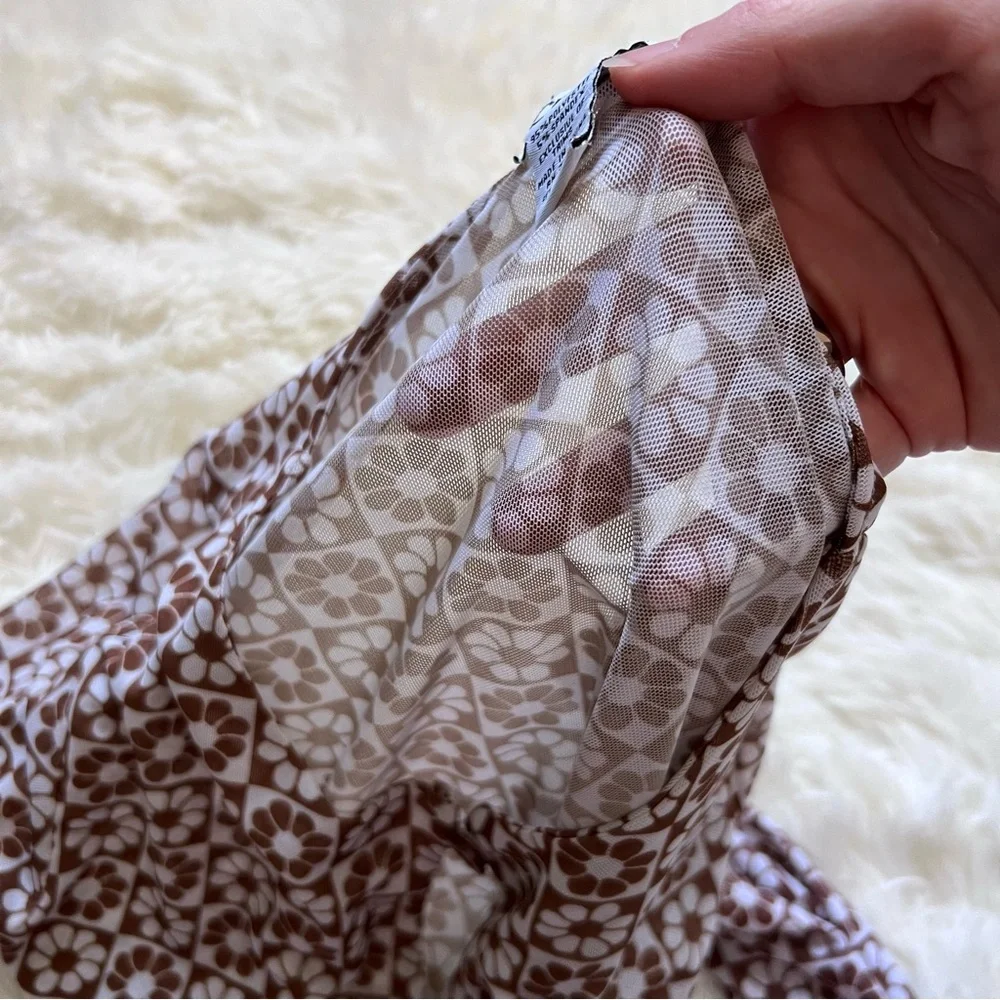 Rue 21 Mesh Brown and White y2k Flower Long Sleeve Top